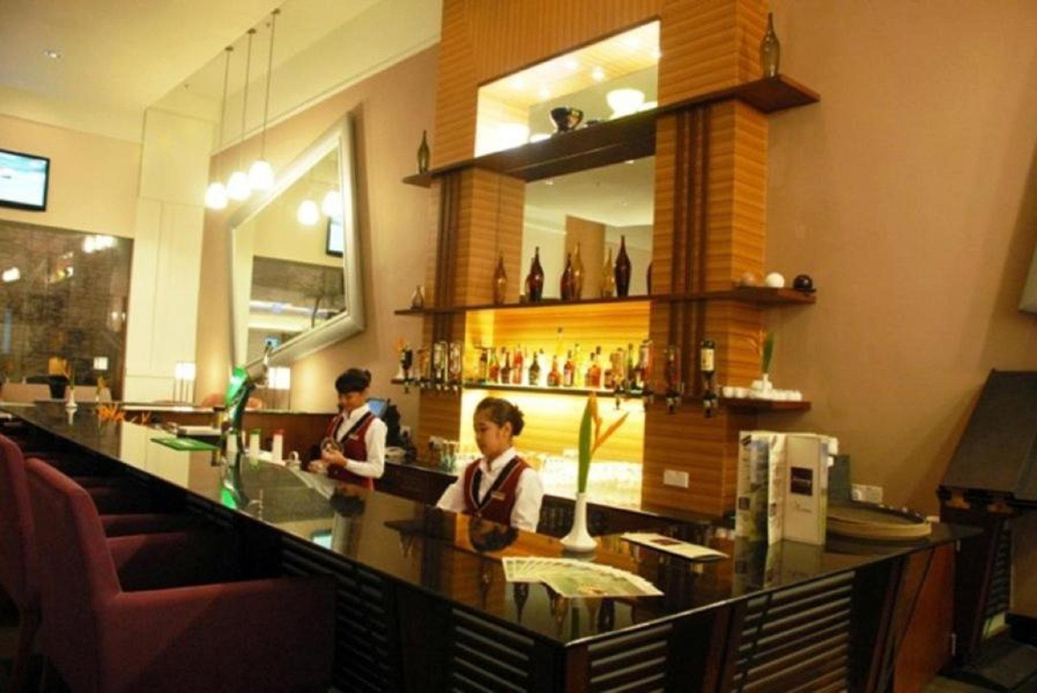 Nilai Springs Resort Hotel Esterno foto