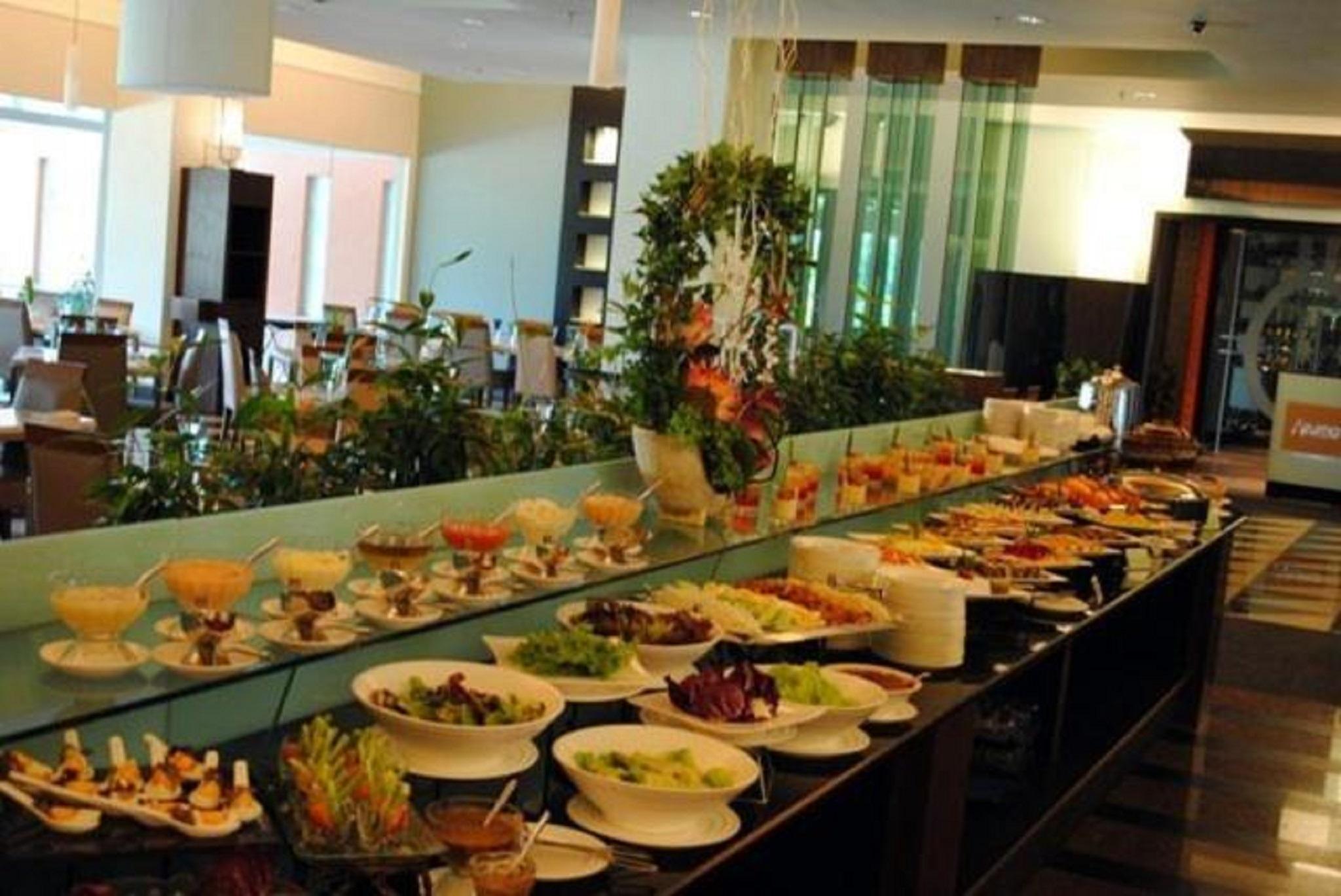 Nilai Springs Resort Hotel Esterno foto