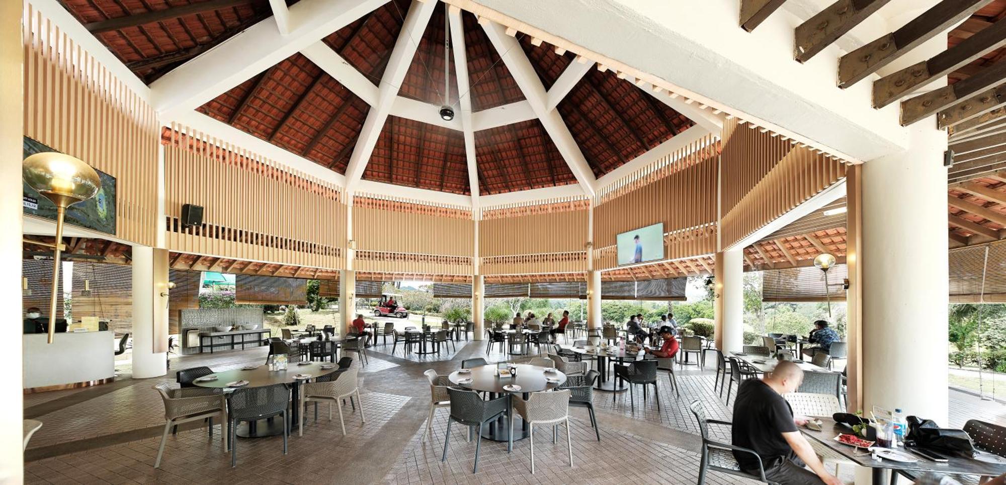 Nilai Springs Resort Hotel Esterno foto